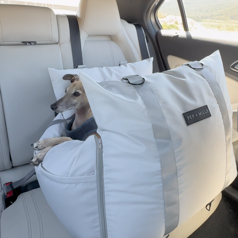 Jet Setter Dog Car Seat Pebble